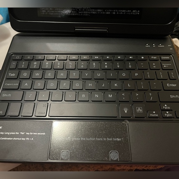 Smart Keyboard Touchpad - Picture 2 of 6